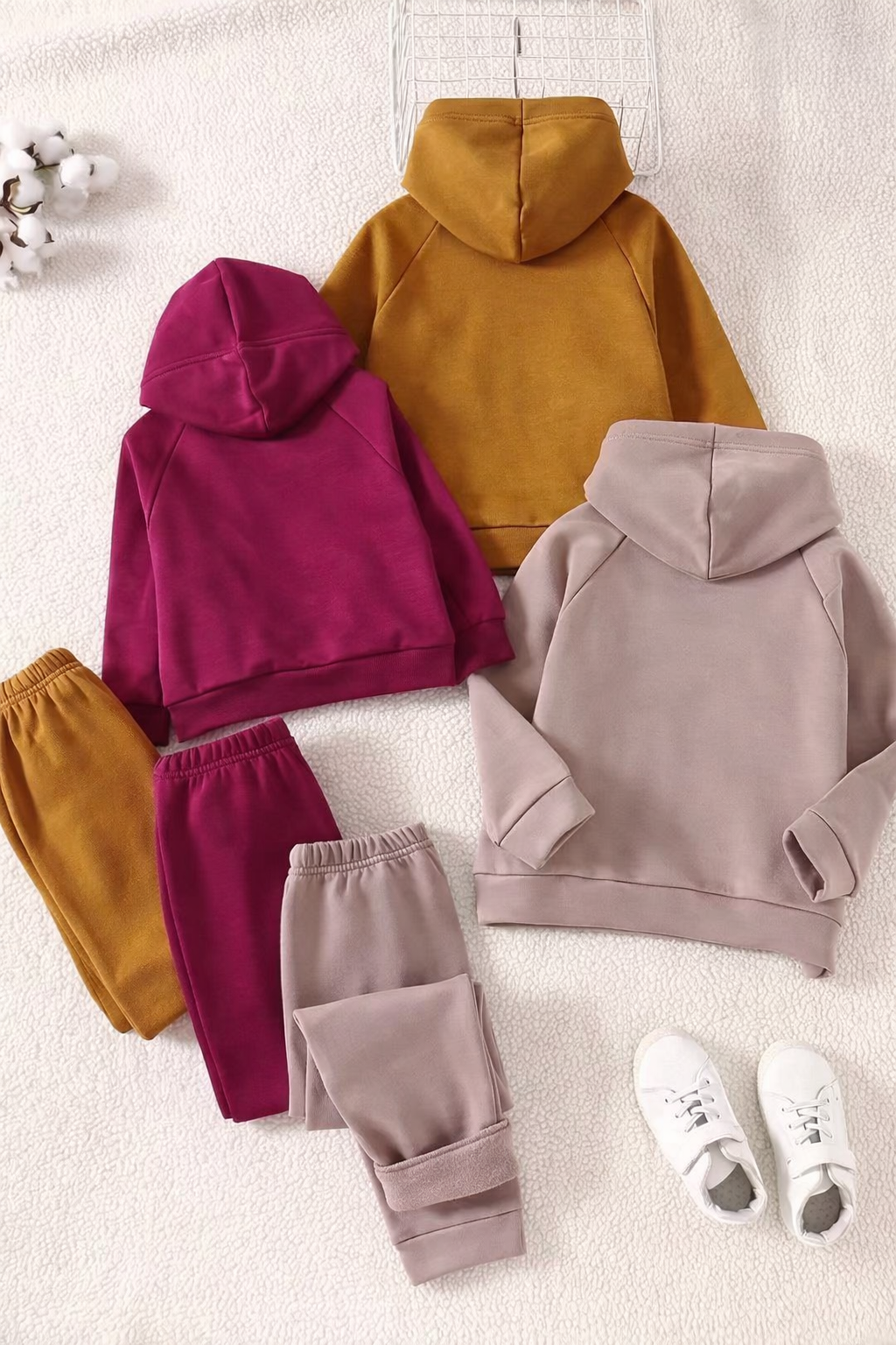 Glozin Kids Winter Hoodie Co-Ord Set | Embossed Hooded Sweatshirt & Jogger Pants | Soft Cotton Fleece Tracksuit for Boys & Girls | Age 1 to 14 Years